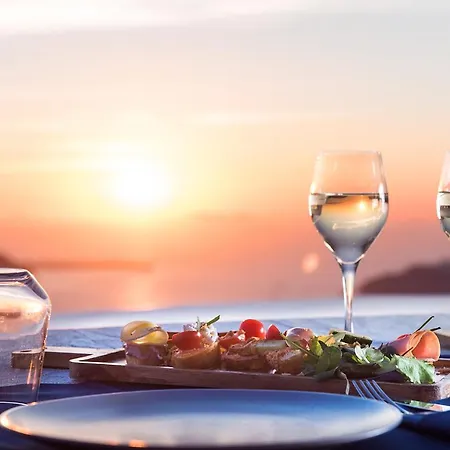 Sophia Luxury Hotel 4*